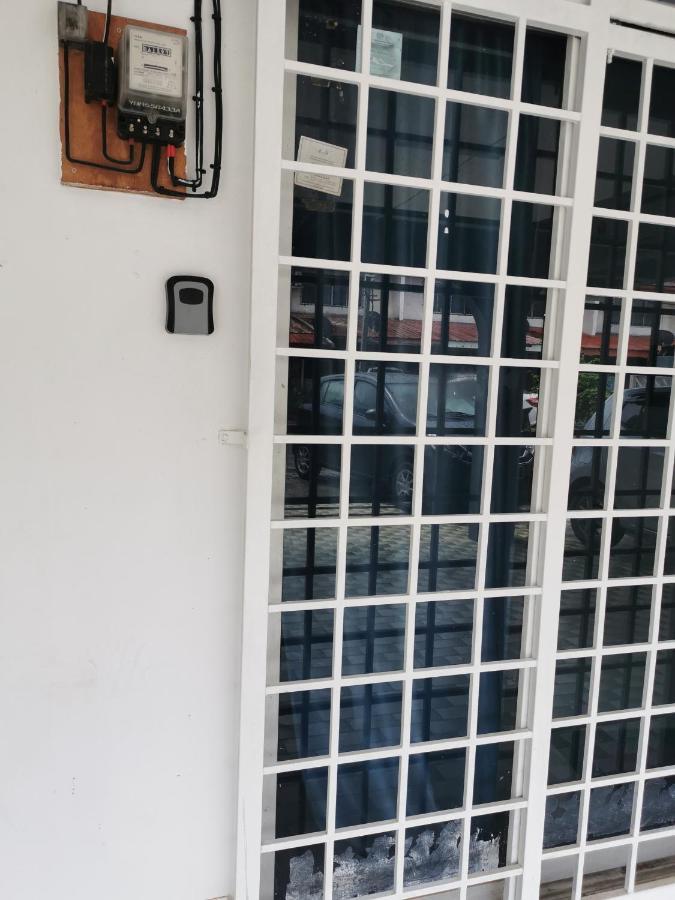 Nj_Homestay@Kkia/Petagas Kk Kota Kinabalu Buitenkant foto